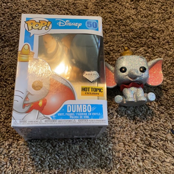 Pop Figure Dumbo Diamond Collection # 50 Hot Topic - Picture 2 of 6
